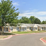 Image of Saline Apartments (1)