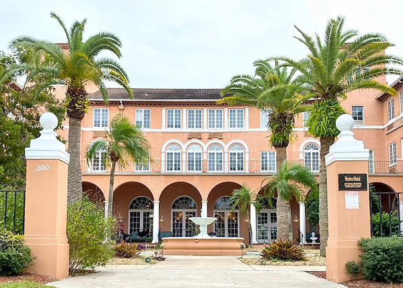 Image of The Pavilion of Downtown Venice (1)