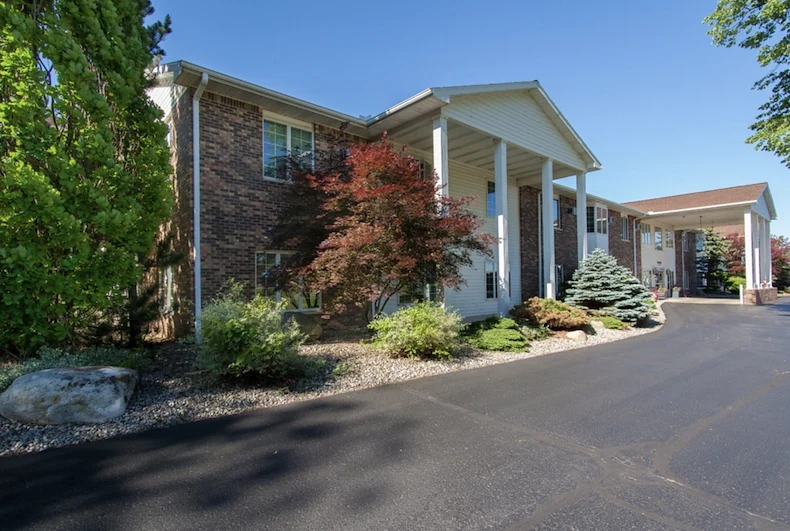 Image of Countryside Manor Assisted Living (1)