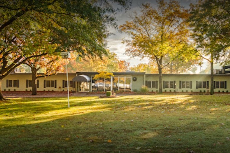 Image of The Blossoms At Fort Smith Rehab & Nursing (6)