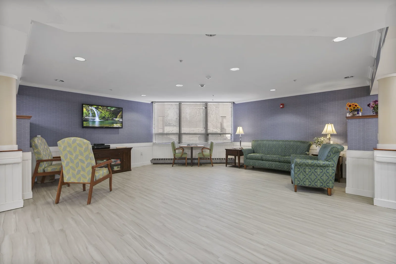 Image of Rosewood Gardens Rehabilitation And Nursing Center (9)