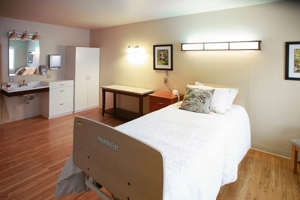 Image of Hallmark Manor (5)