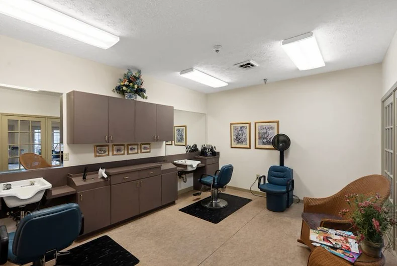 Image of Spring Hills Singing Woods (6)