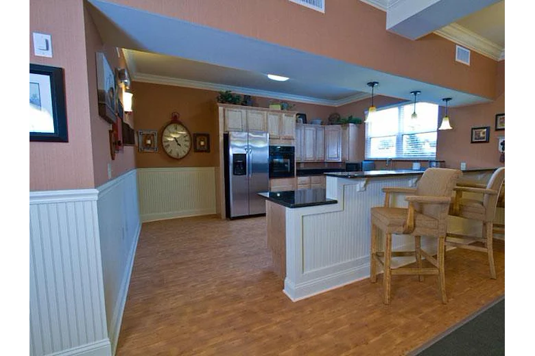 Image of Chatham Pointe (10)