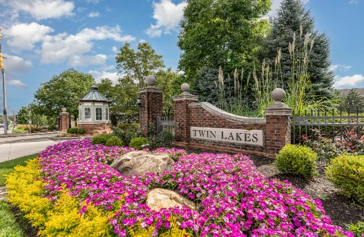 Image of Twin Lakes (2)