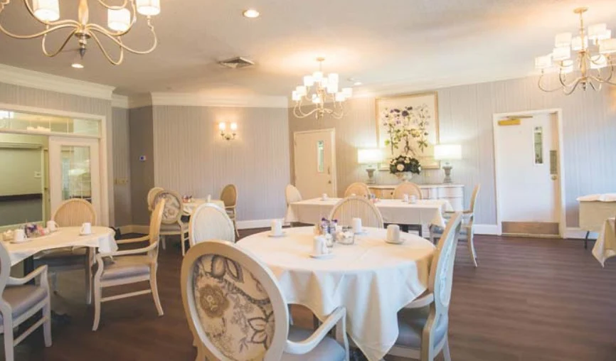 Image of Summit Hills Skilled Nursing Facility (3)