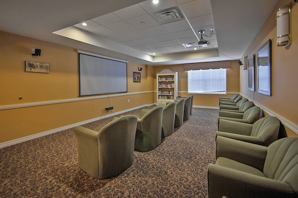 Image of Cedarhurst of Pekin (9)