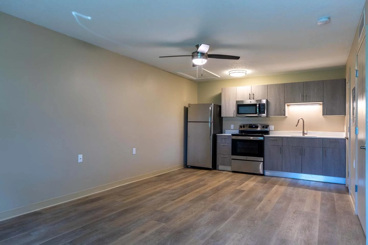 Image of Orange Blossom Village (4)