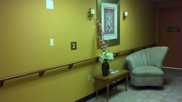 Image of Coral Bay Plaza (3)