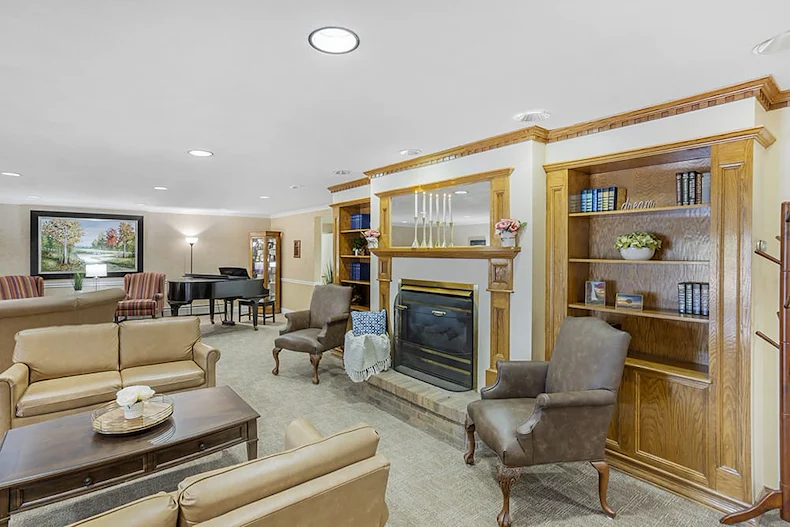 Image of Brookdale Castle Gardens (3)