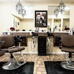 Alexis Estates Gracious Retirement Living by Hawthorn Senior Living, independent living in Allen, TX, beauty salon