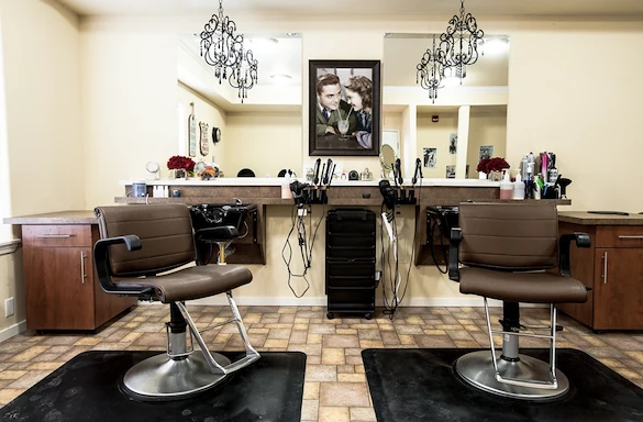 Alexis Estates Gracious Retirement Living by Hawthorn Senior Living, independent living in Allen, TX, beauty salon