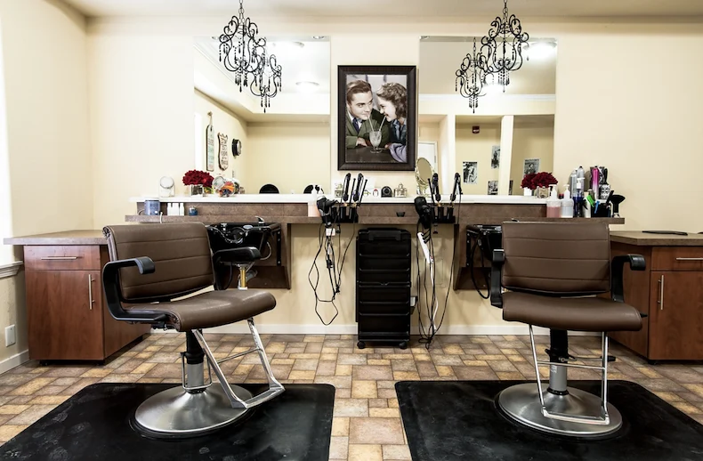 Alexis Estates Gracious Retirement Living by Hawthorn Senior Living, independent living in Allen, TX, beauty salon