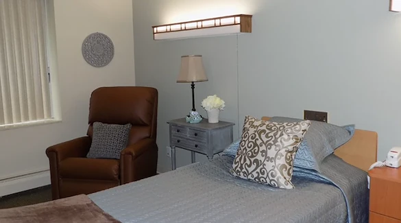 Image of The Estates At Roseville LLC (2)