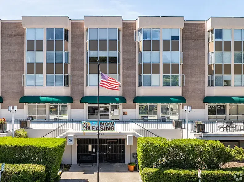 Image of Bonnie Brae Terrace (1)