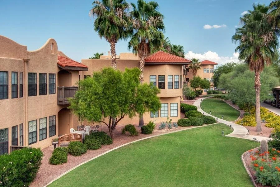 Image of Amber Lights (1)