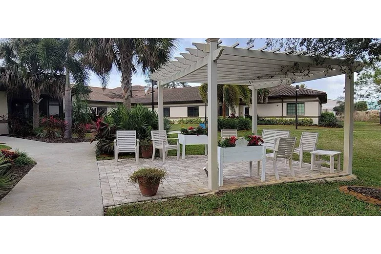 Image of Inspired Living at Tampa (6)