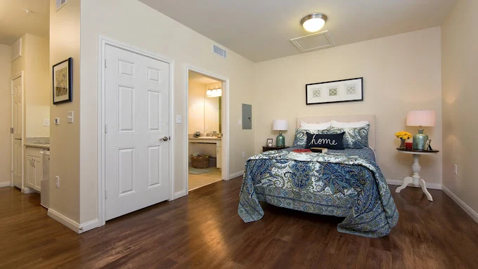 Image of The Village of the Heights (8)