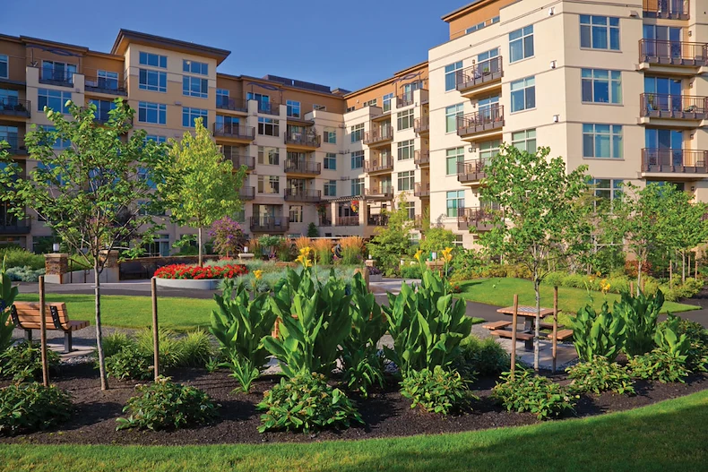 Image of Aljoya Mercer Island (1)