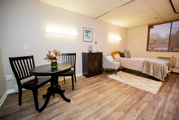 Image of The Pearl Of Rolling Meadows (4)