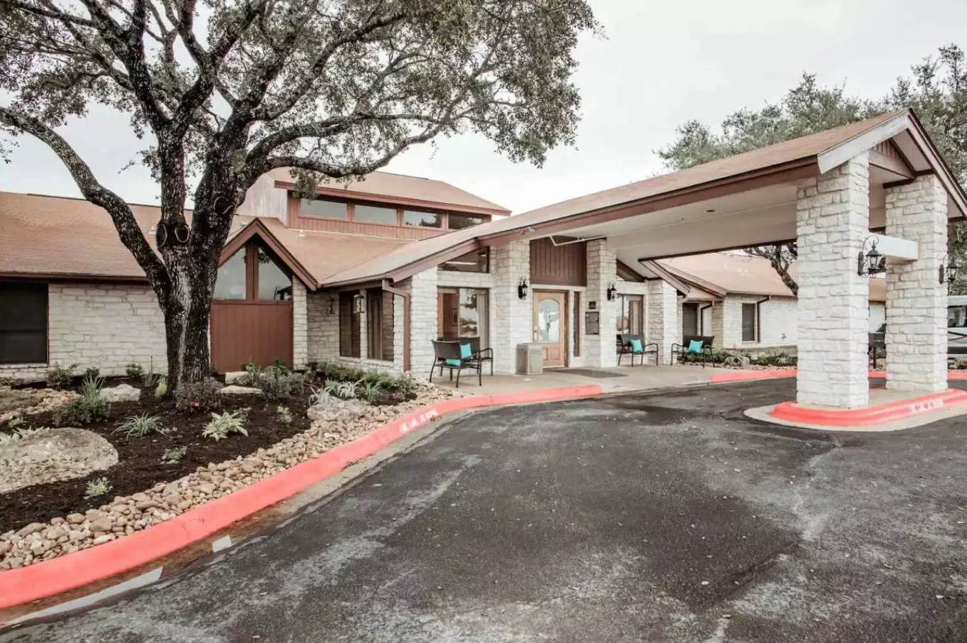 Image of Monument Rehabilitation & Nursing Center (1)