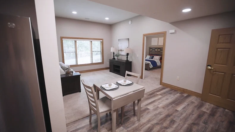 Image of Creekside at Elfindale Assisted Living (7)