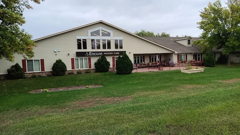 Image of Encore at Hugo (1)