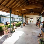 Image of Willamette Manor (1)