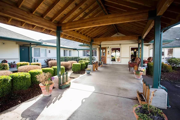 Image of Willamette Manor (1)