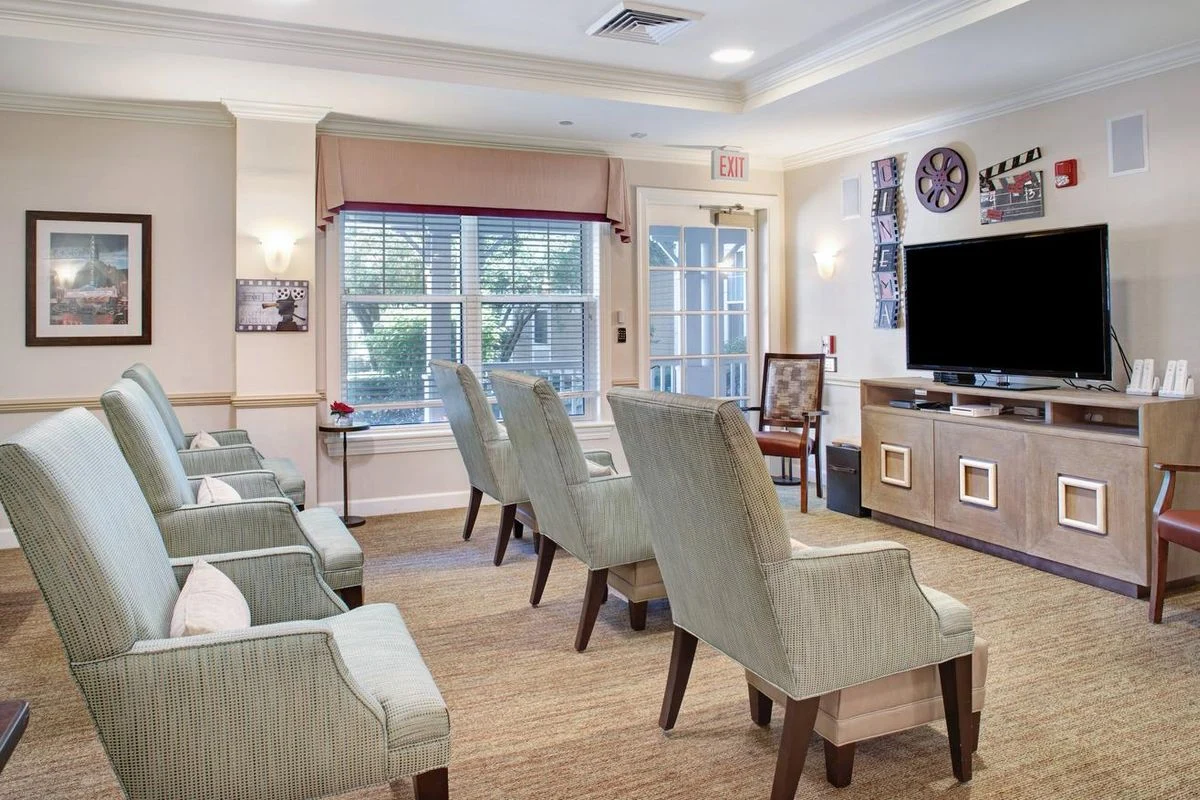 Image of Sunrise of Crystal Lake (6)