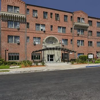 Image of Kingsley Manor (5)