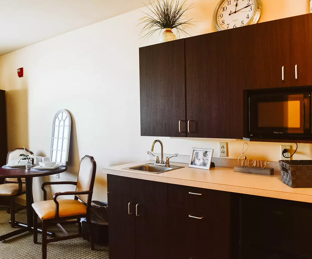 Image of Silver Oaks Senior Living (2)
