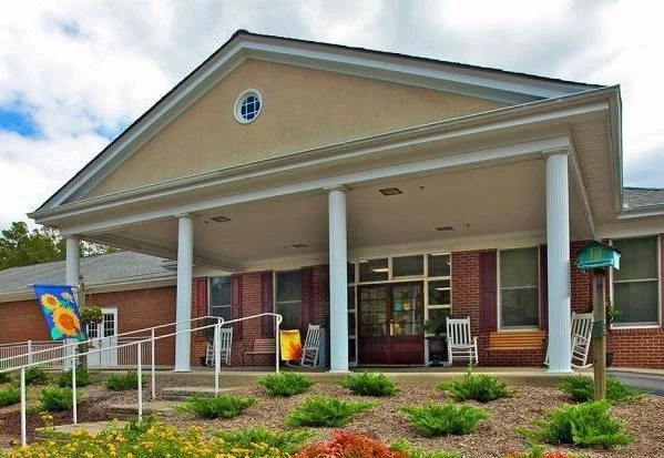 Image of Commonwealth Senior Living at Gloucester House (2)