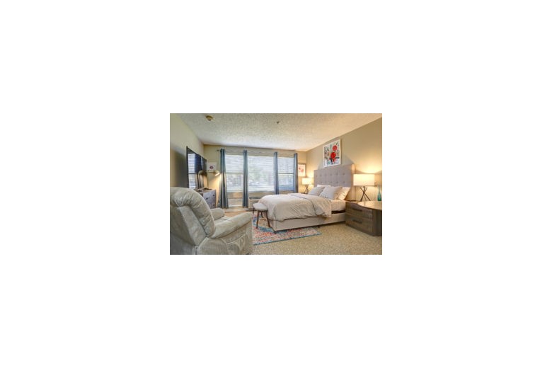 Image of Parkwood Healthcare Community - Assisted Living (4)