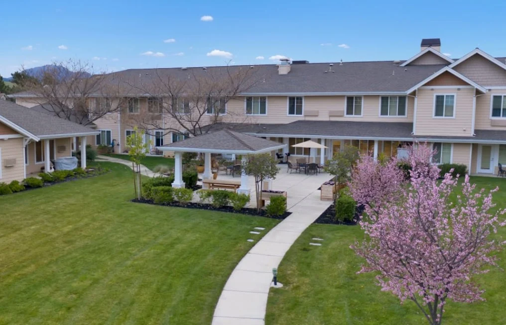 Image of The Commons at Dallas Ranch (3)