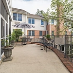 Image of Kauhale Pettigru (10)