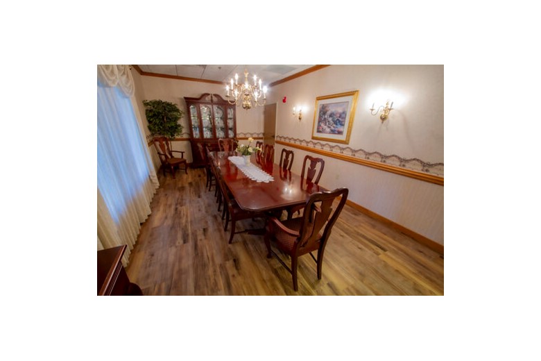 Image of The Chapel Grove Inn (8)