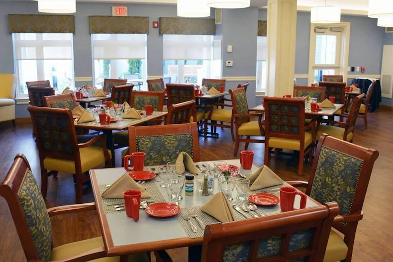 Image of Benchmark Senior Living at Woburn (3)