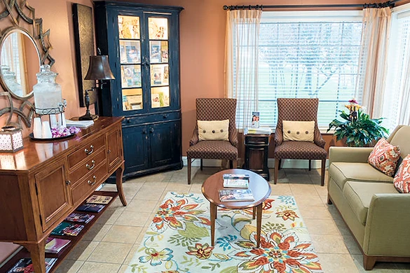 Image of Brookdale Oak Hollow (2)