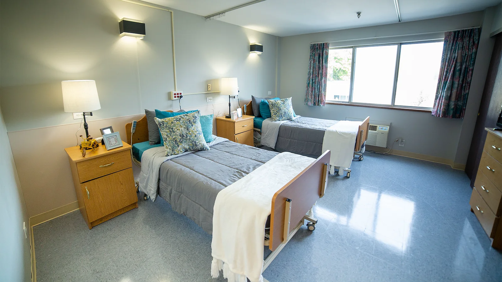 Image of Generations At Rock Island (2)