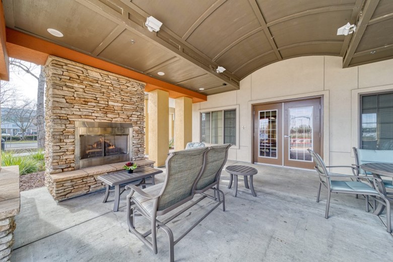 Image of The Woodlake Senior Living (10)
