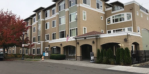 Avamere at Chestnut Lane senior living community offering assisted living and respite care in Gresham, OR, front exterior