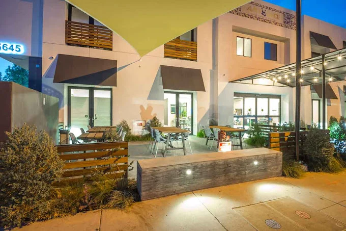 Image of AvantGarde Senior Living - Tarzana (2)