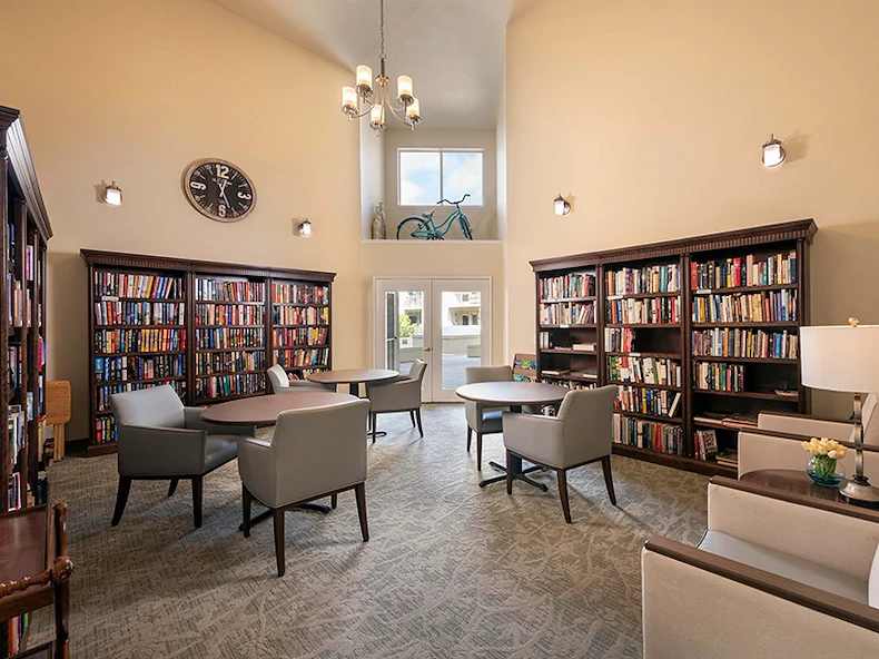 Image of Holiday Warburton Place (7)