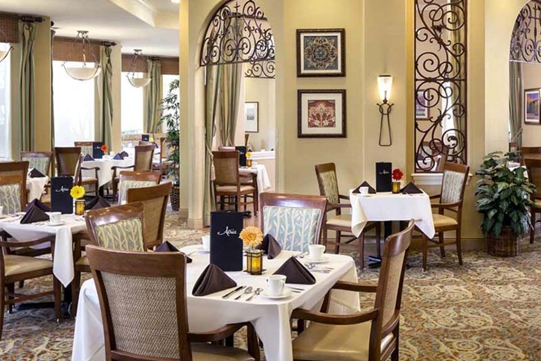 Image of Atria Santa Clarita (3)