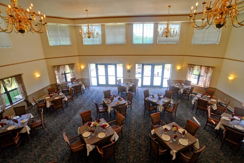 Image of Meadowmere & Mitchell Manor Oak Creek (7)