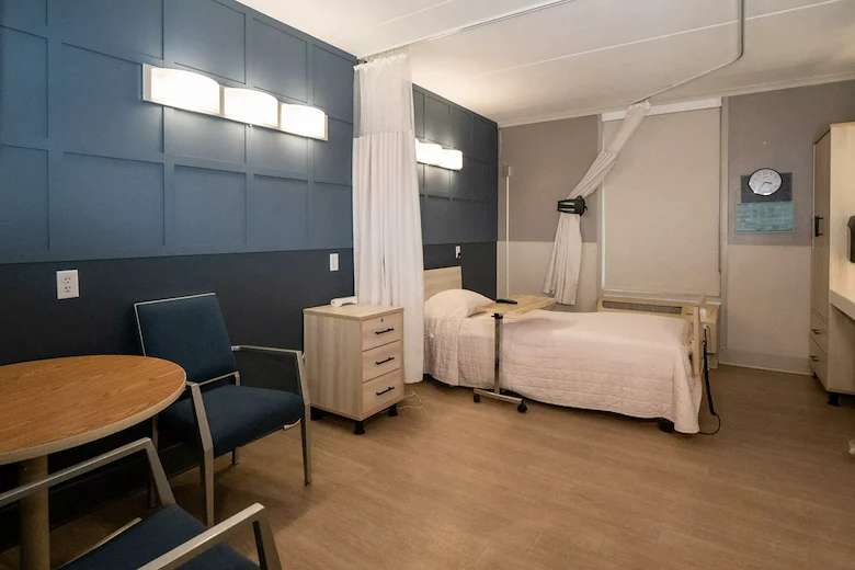 Image of Foothills Transitional Care & Rehabilitation (8)