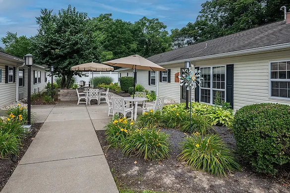 Image of Arden Courts at North Hills (8)