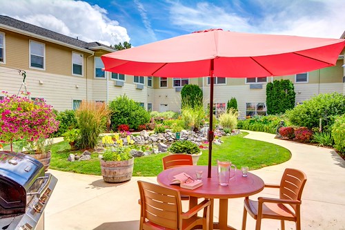 Image of Pelican Pointe Assisted Living (5)