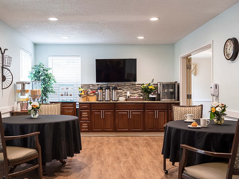 Image of Holiday Lodge at Cold Spring (2)